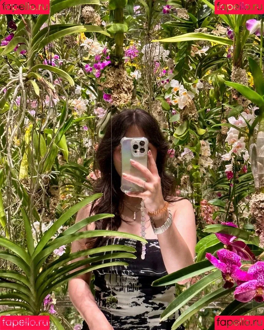 QuarterJade Onlyfans Photo Gallery 