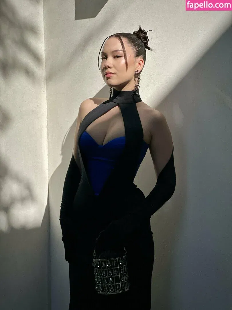 QuarterJade Onlyfans Photo Gallery 