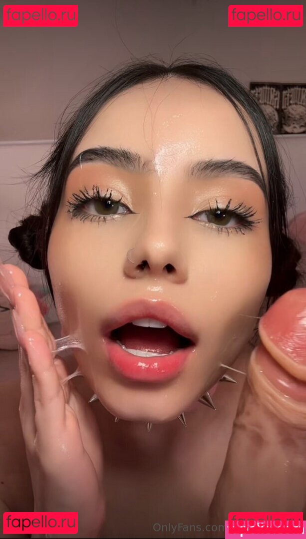 Littlebitofmia Nude Onlyfans Photo 5