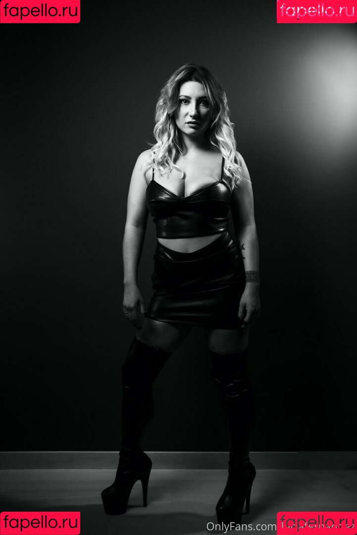 luciafernandez Onlyfans Photo Gallery 