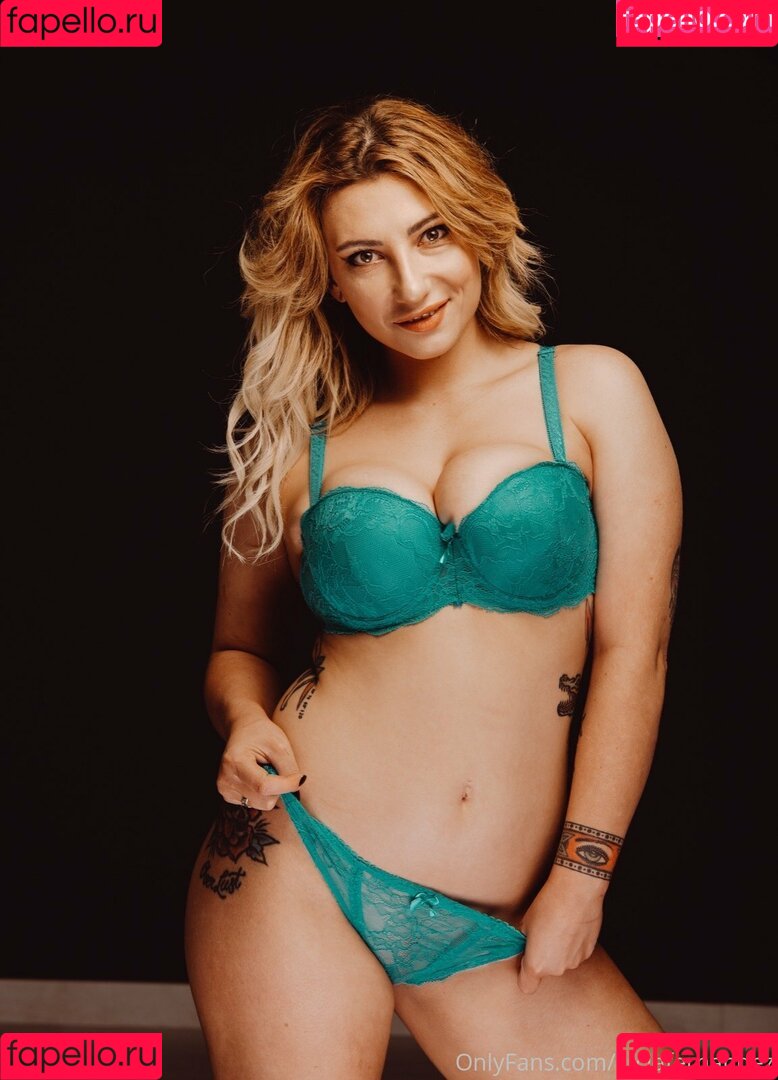 luciafernandez Onlyfans Photo Gallery 