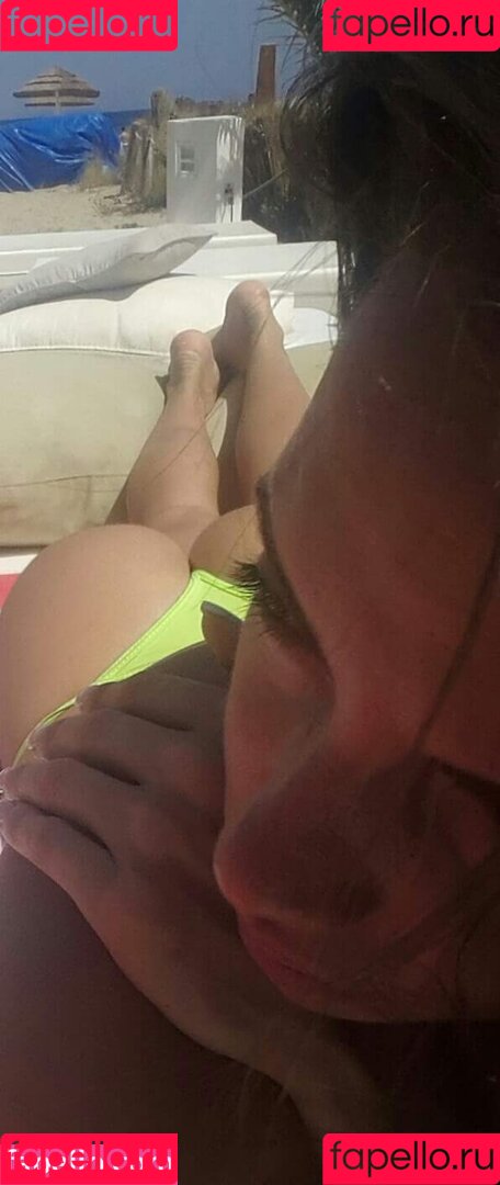 Samira Jalil Onlyfans Photo Gallery 