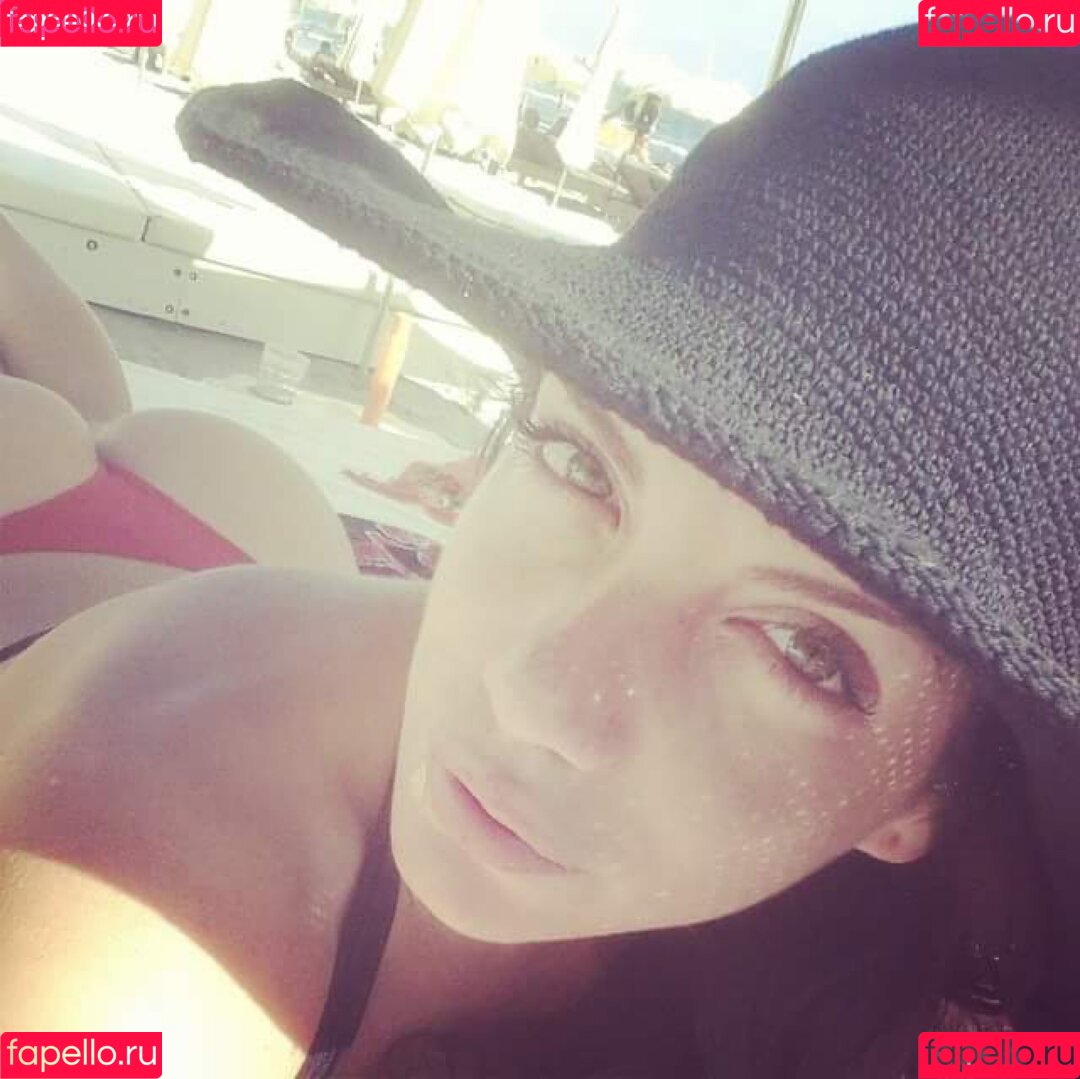 Samira Jalil Onlyfans Photo Gallery 