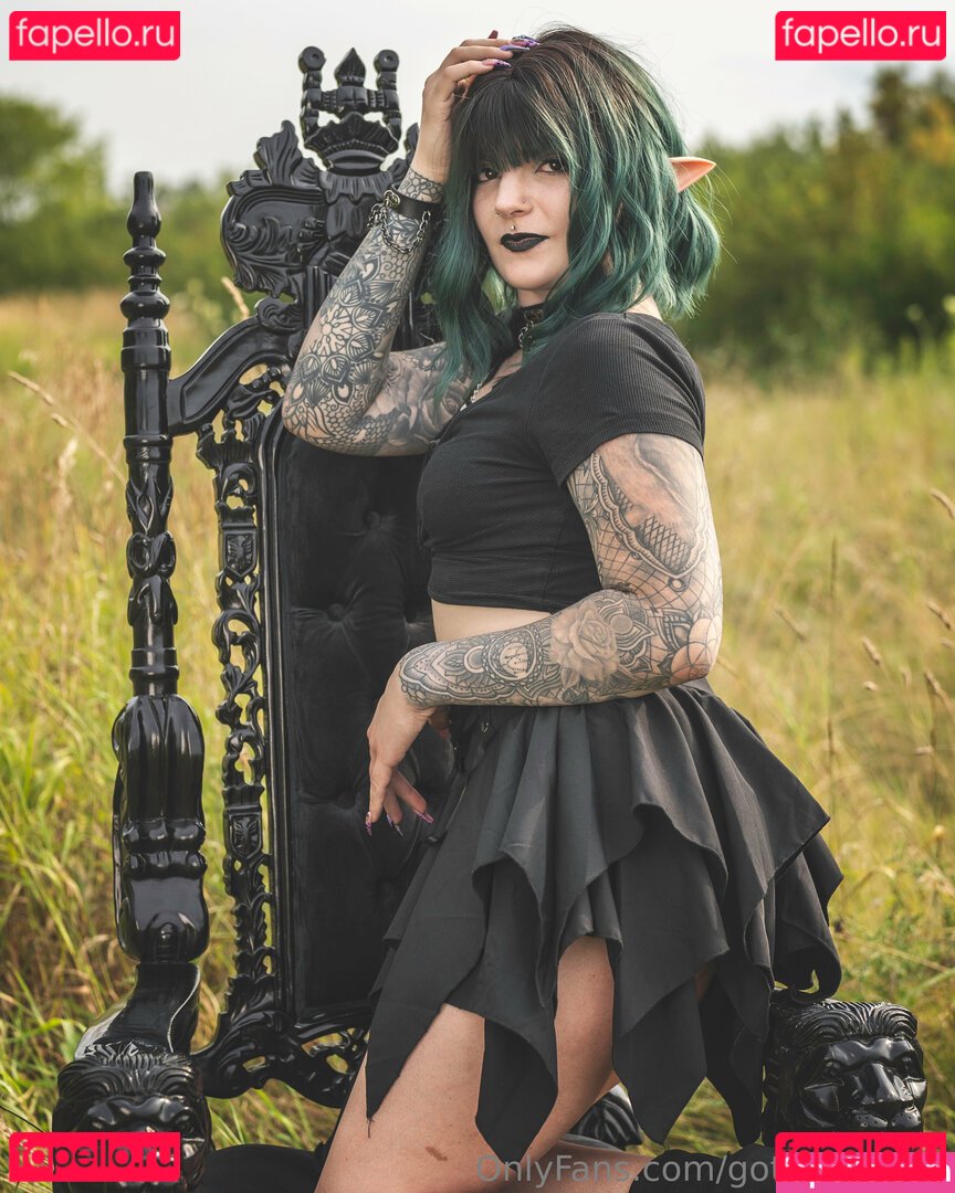 gothicrose99 Nude Onlyfans Photo 40