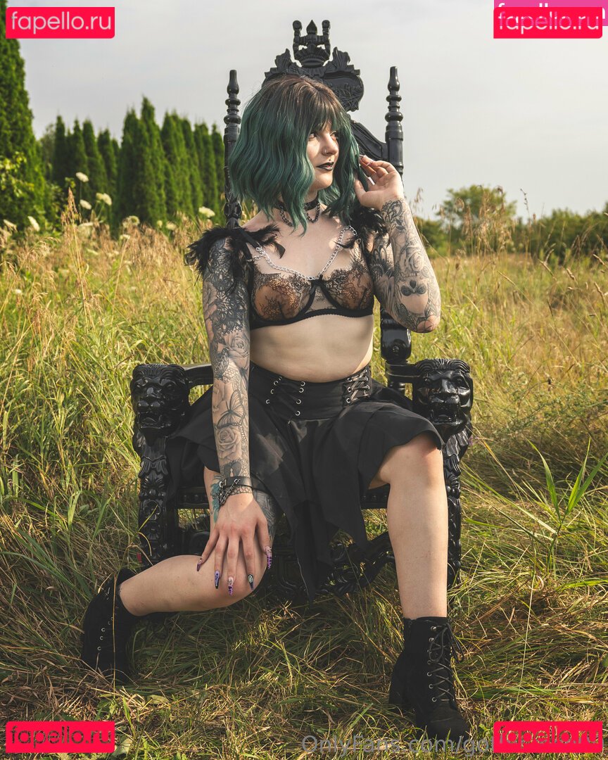 gothicrose99 Nude Onlyfans Photo 38
