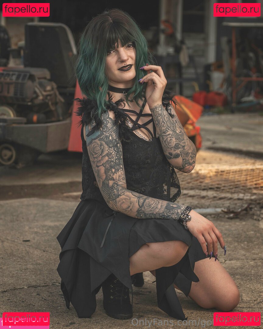gothicrose99 Nude Onlyfans Photo 28