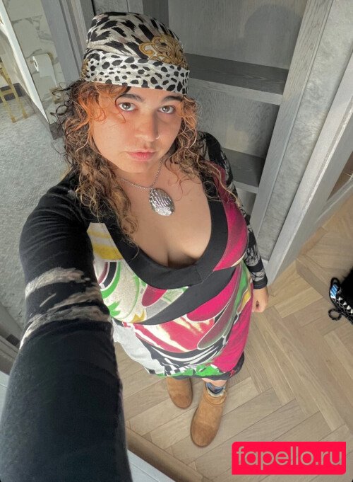 Remi Wolf Nude Onlyfans Photo 23