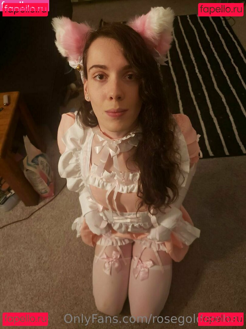 rosegoldember Nude Onlyfans Photo 17
