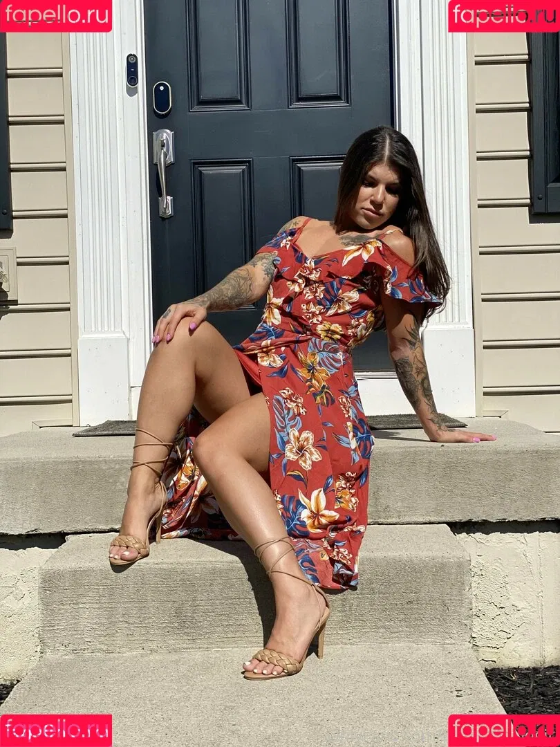 SuchaGoodGirlDanie Onlyfans Photo Gallery 