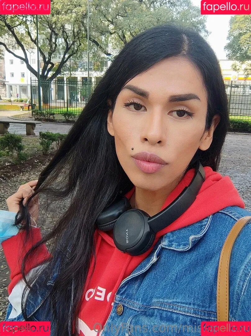 misslilithok Onlyfans Photo Gallery 