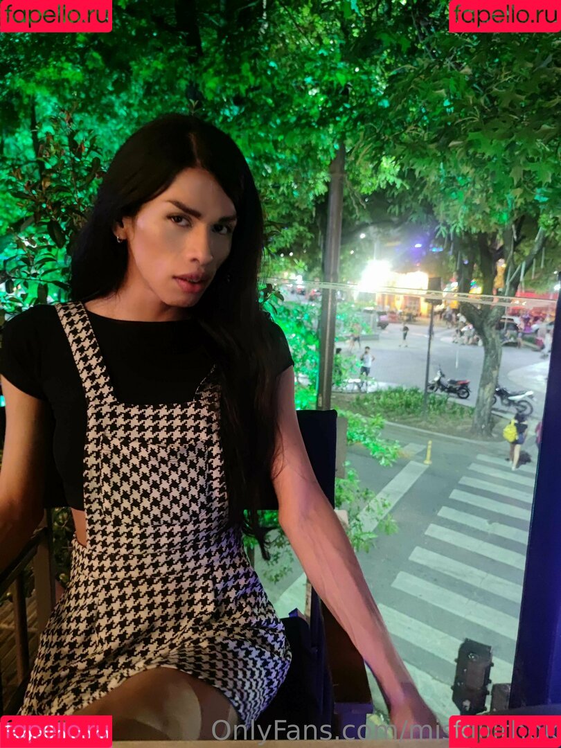 misslilithok Onlyfans Photo Gallery 