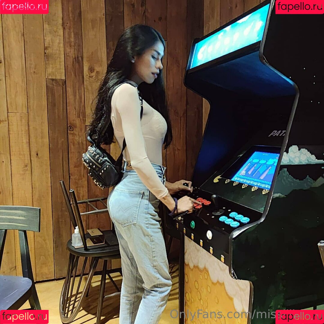 misslilithok Onlyfans Photo Gallery 