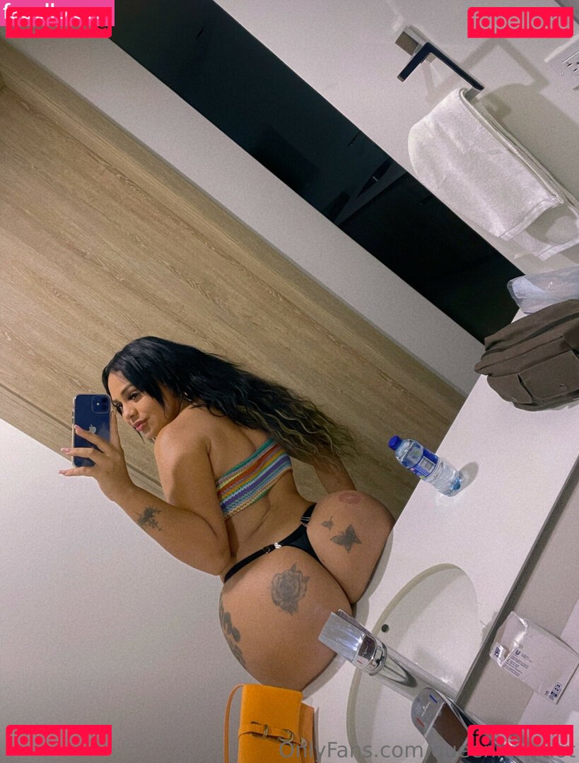 Luna Cruz Nude Onlyfans Photo 9