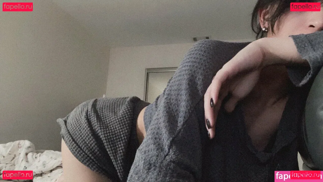 deathlooming Onlyfans Photo Gallery 