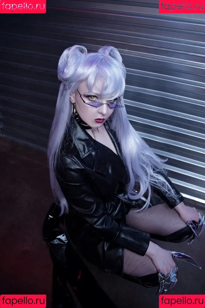 Bizarre Deer Onlyfans Photo Gallery 