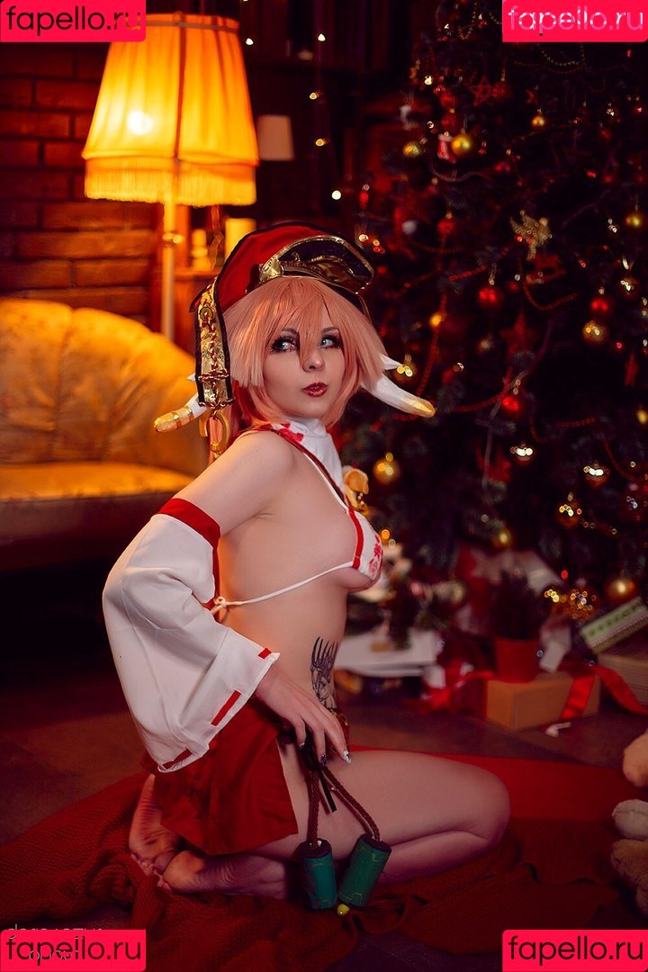 Bizarre Deer Onlyfans Photo Gallery 