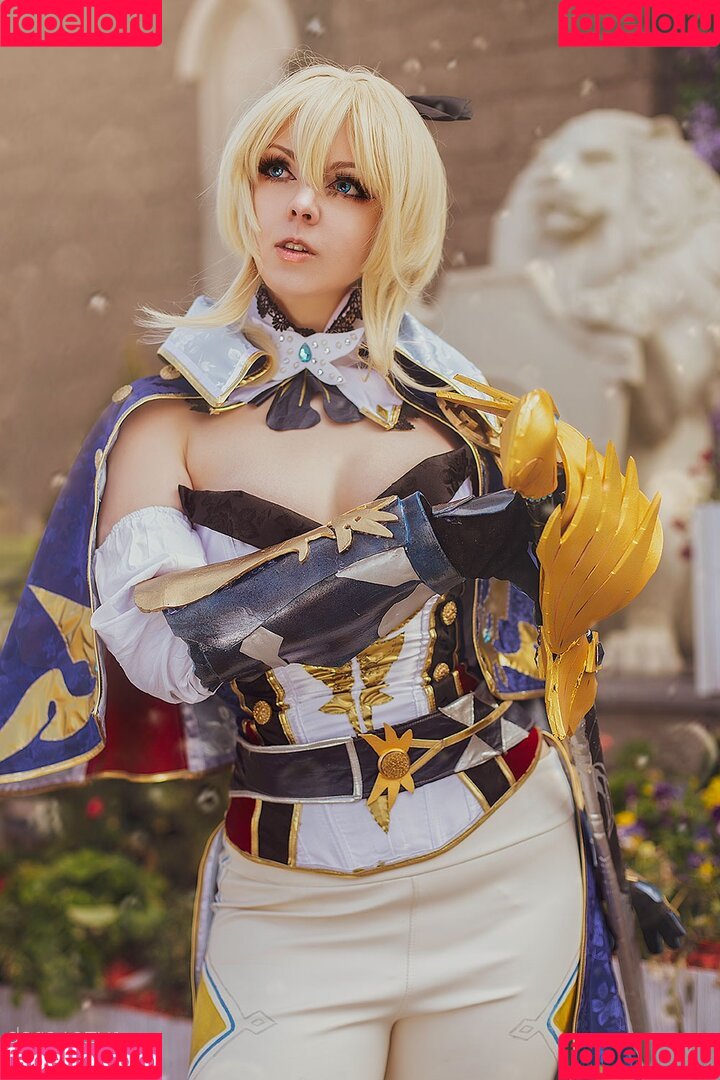 Bizarre Deer Onlyfans Photo Gallery 