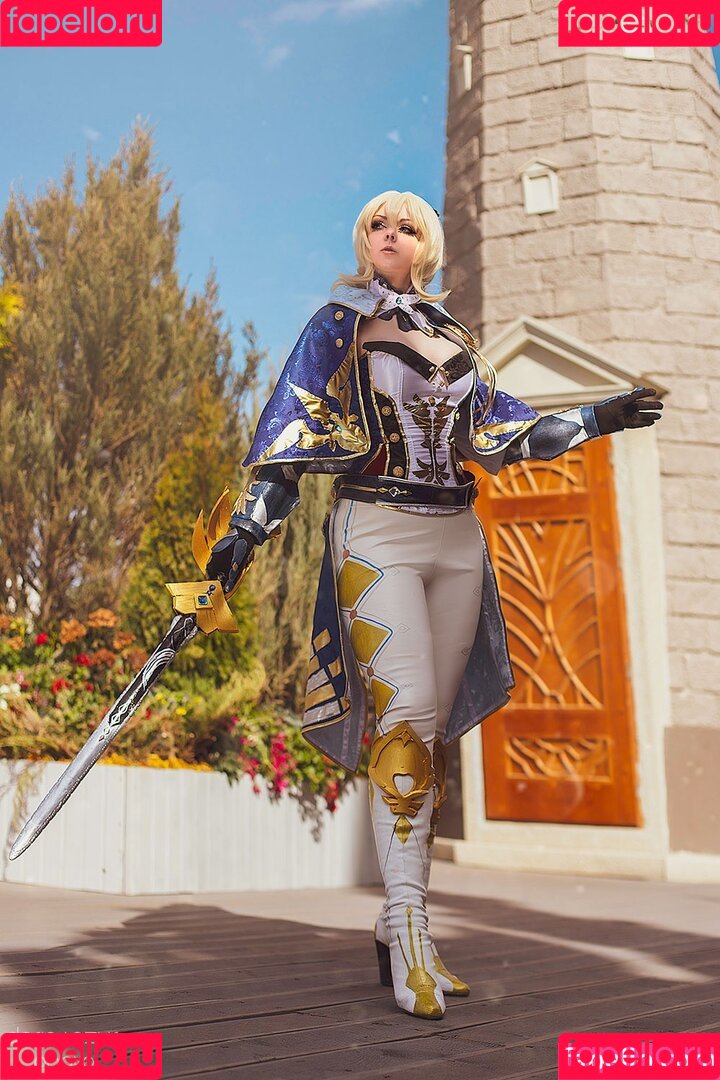 Bizarre Deer Onlyfans Photo Gallery 