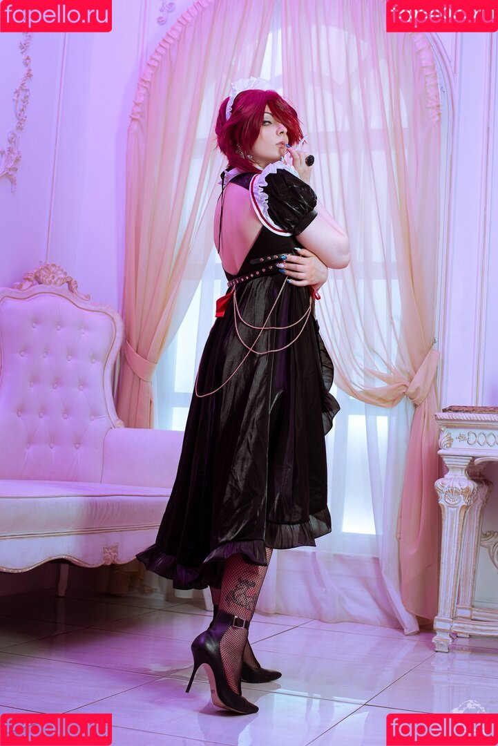 Bizarre Deer Onlyfans Photo Gallery 