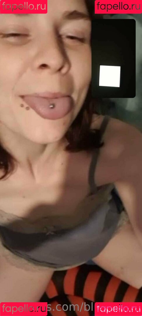 bluecandyfloss Onlyfans Photo Gallery 