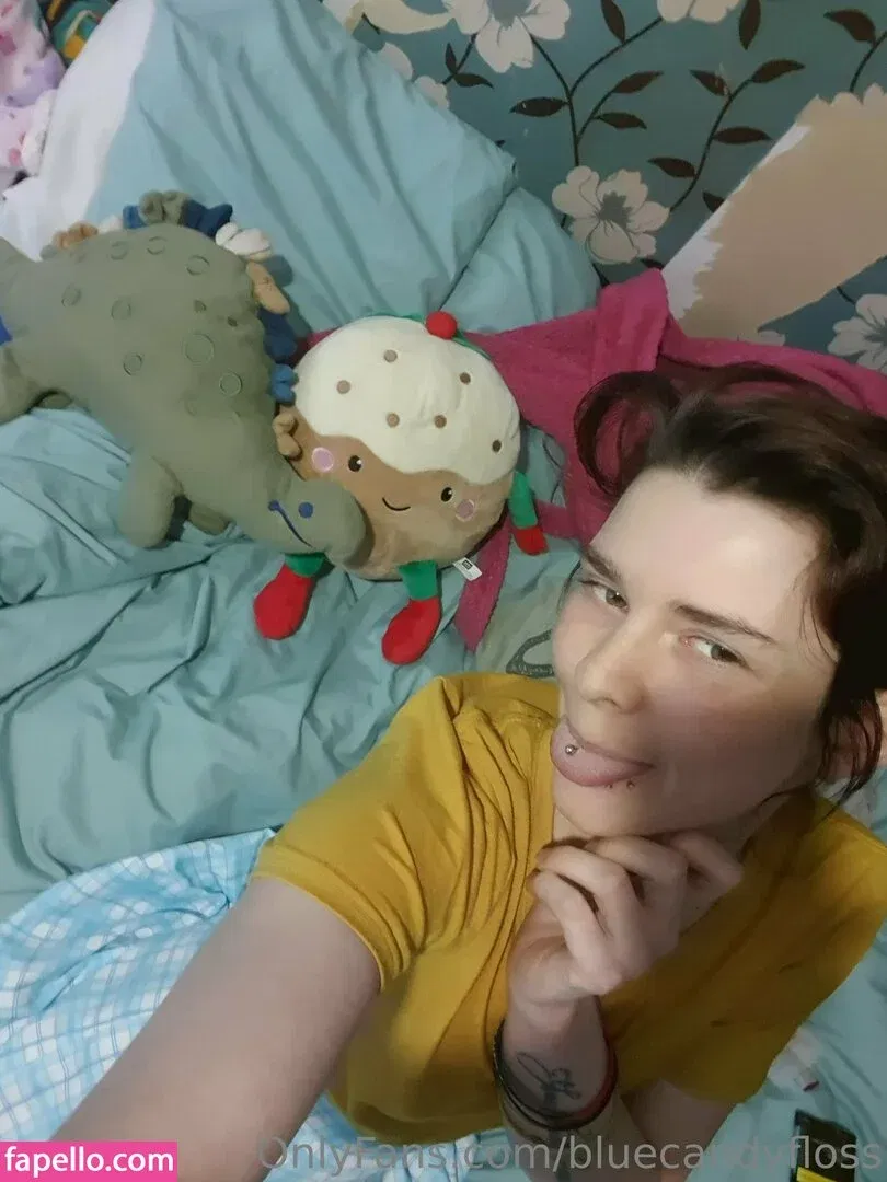 bluecandyfloss Onlyfans Photo Gallery 