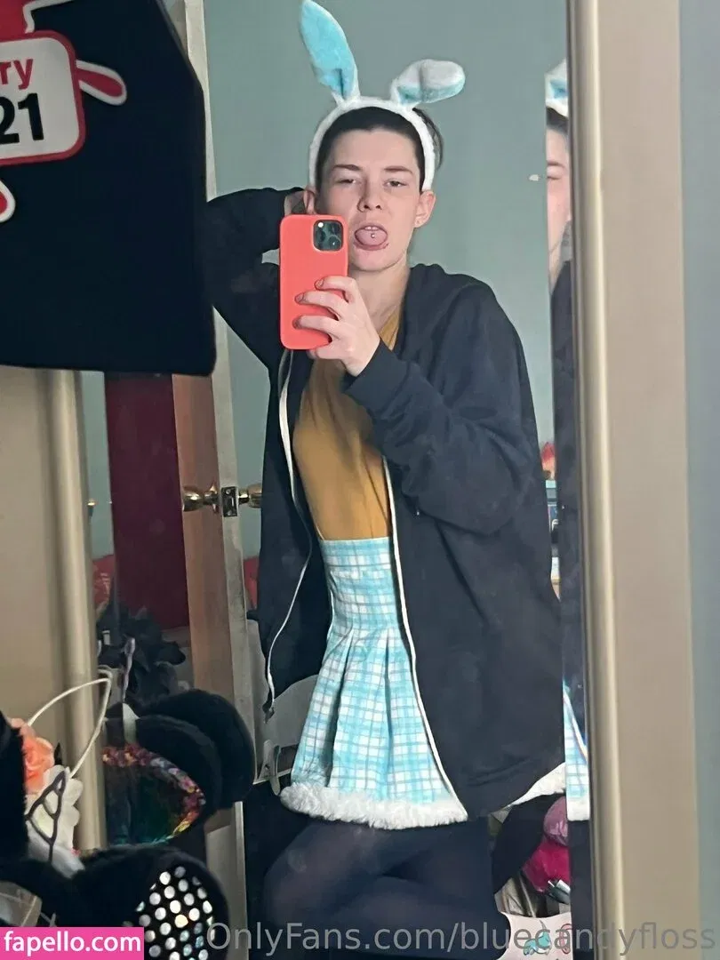 bluecandyfloss Onlyfans Photo Gallery 