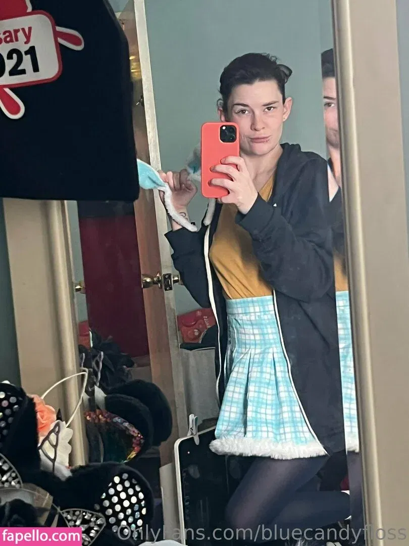 bluecandyfloss Onlyfans Photo Gallery 