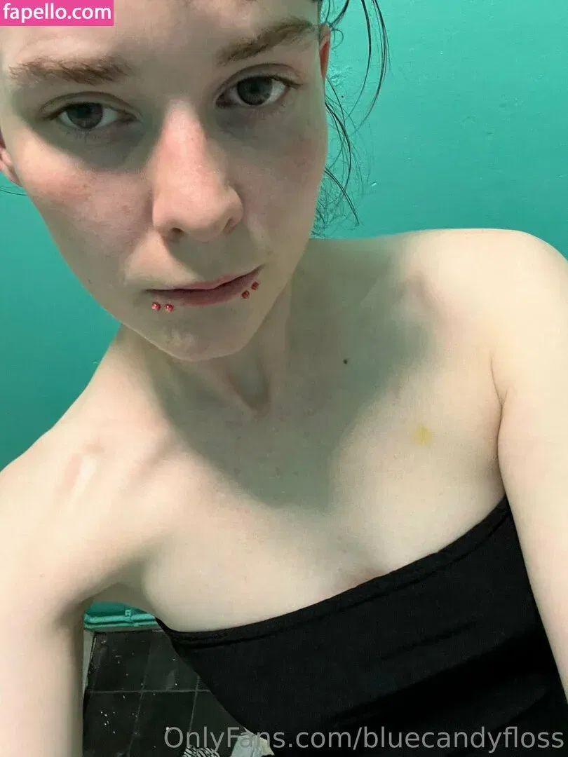 bluecandyfloss Onlyfans Photo Gallery 