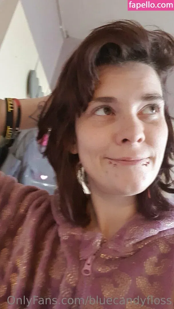 bluecandyfloss Onlyfans Photo Gallery 