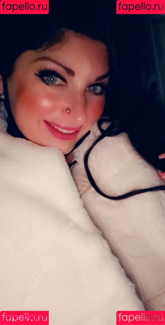 erotiqued Onlyfans Photo Gallery 