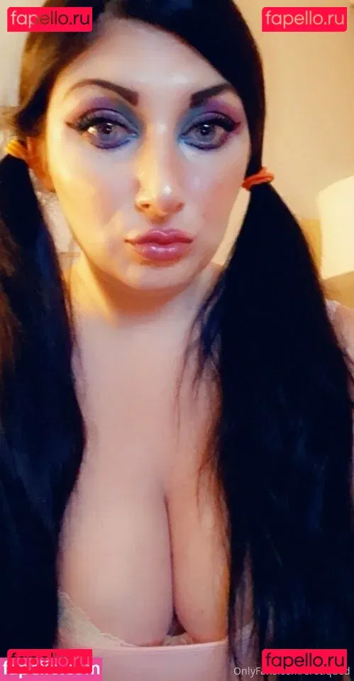 erotiqued Onlyfans Photo Gallery 