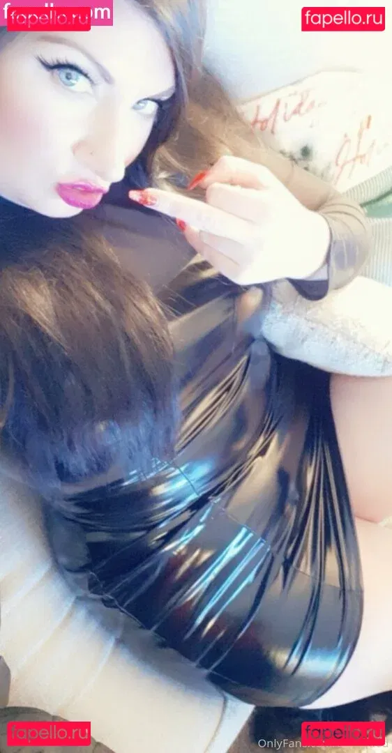 erotiqued Onlyfans Photo Gallery 