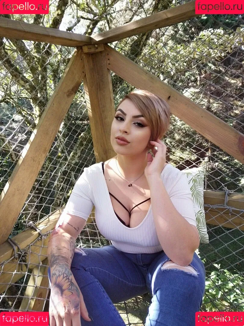 amarettoh Onlyfans Photo Gallery 
