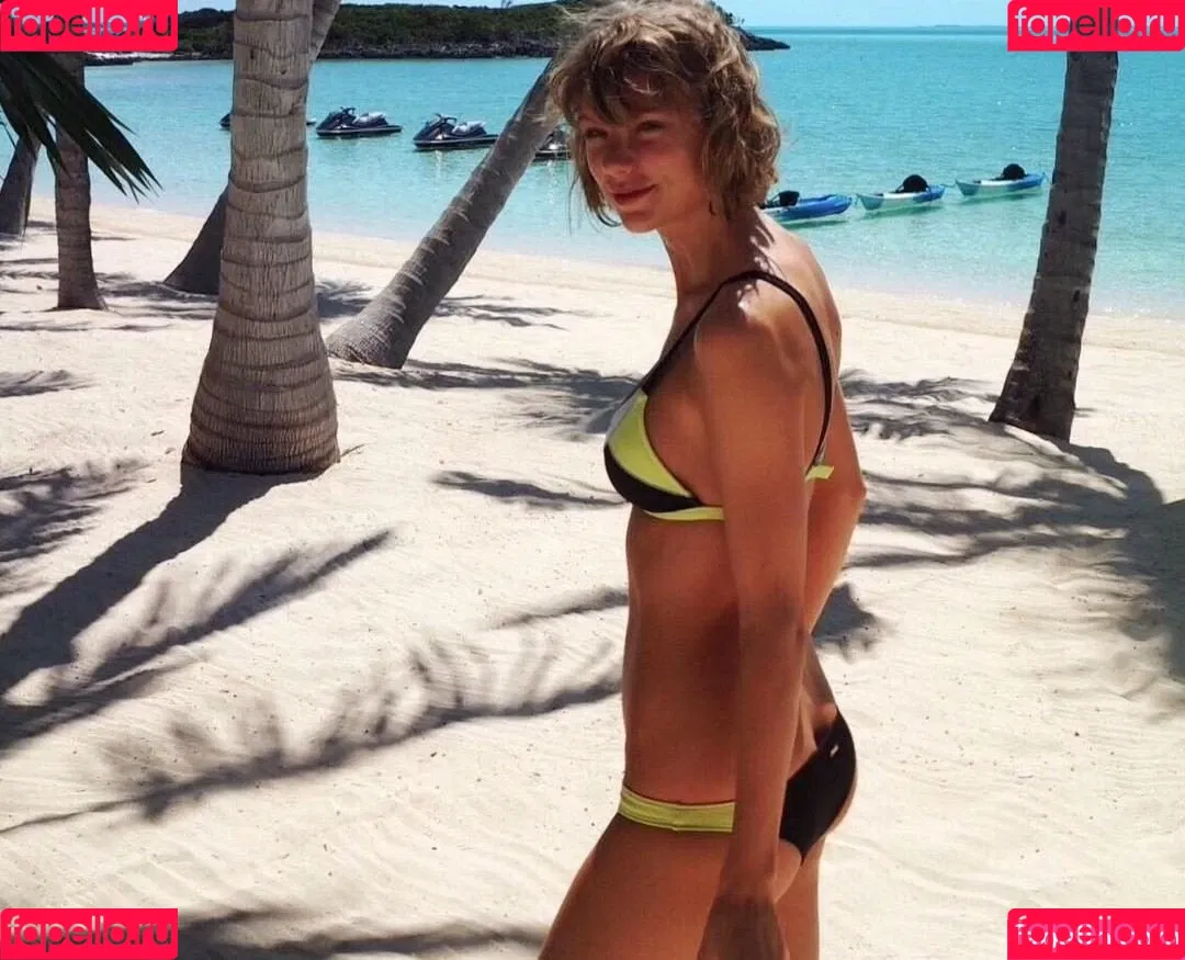 Taylor Swift Onlyfans Photo Gallery 