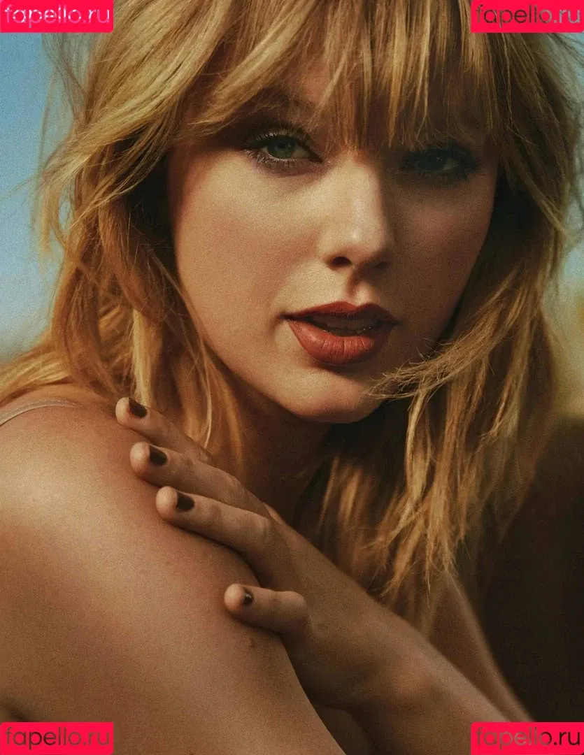 Taylor Swift Onlyfans Photo Gallery 