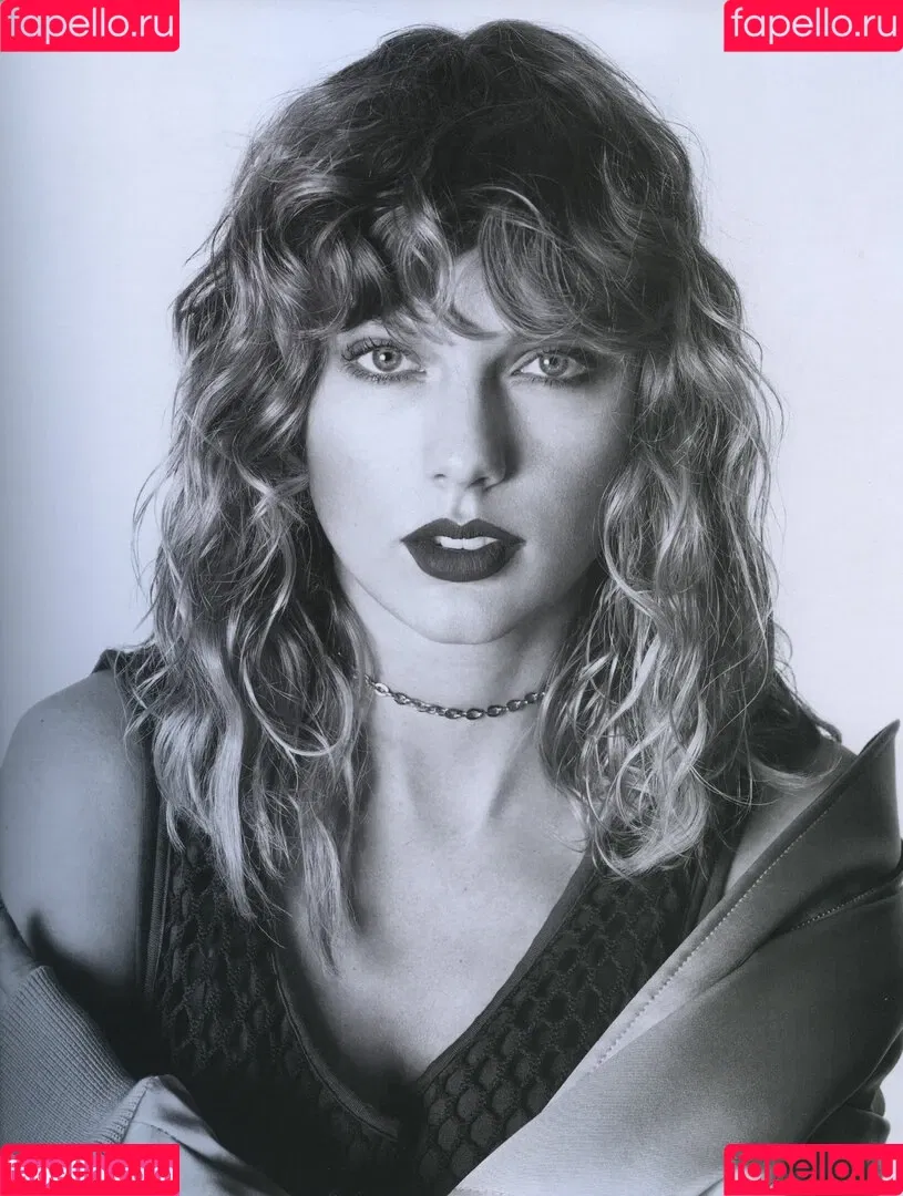 Taylor Swift Onlyfans Photo Gallery 