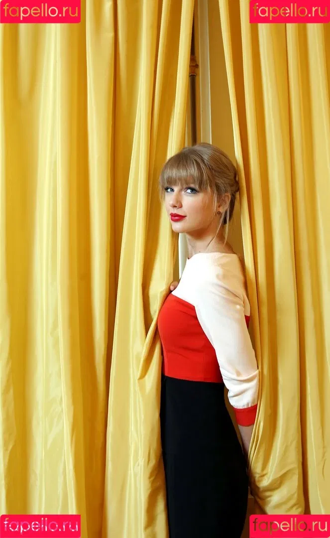 Taylor Swift Onlyfans Photo Gallery 