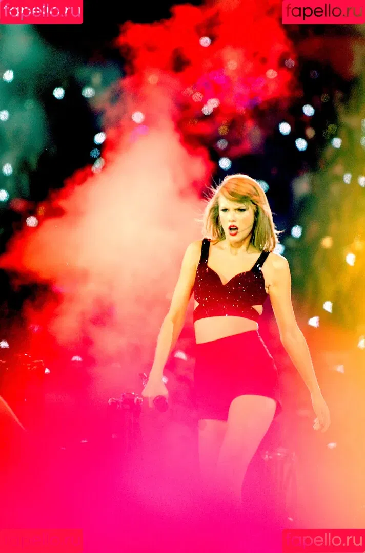 Taylor Swift Onlyfans Photo Gallery 