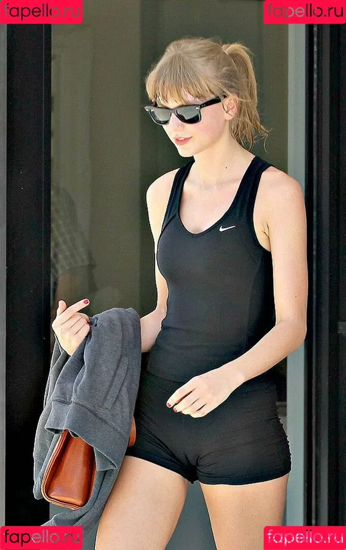 Taylor Swift Onlyfans Photo Gallery 