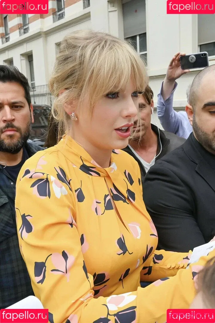 Taylor Swift Onlyfans Photo Gallery 