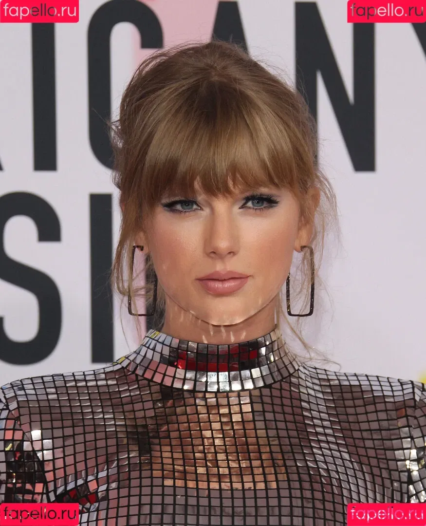 Taylor Swift Onlyfans Photo Gallery 