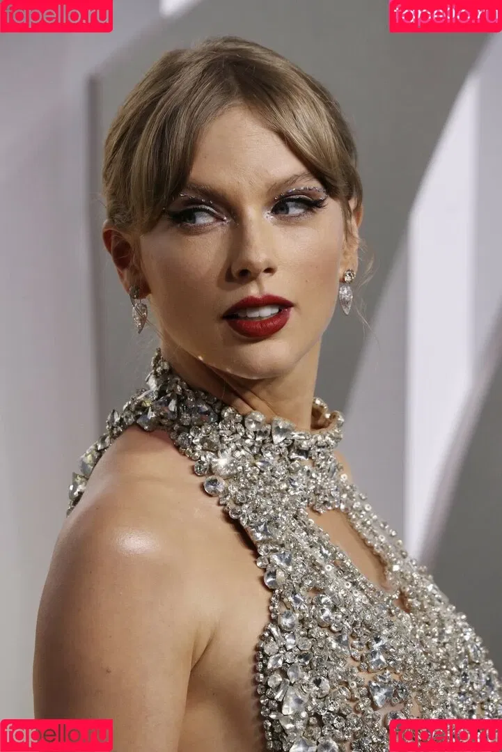 Taylor Swift Onlyfans Photo Gallery 