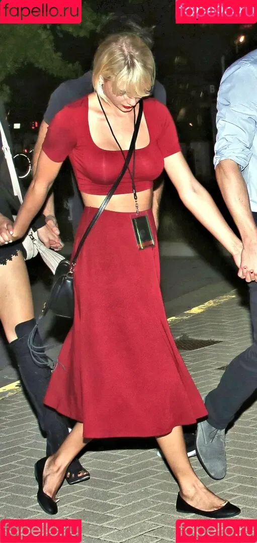 Taylor Swift Onlyfans Photo Gallery 