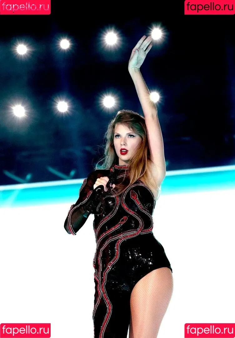 Taylor Swift Onlyfans Photo Gallery 