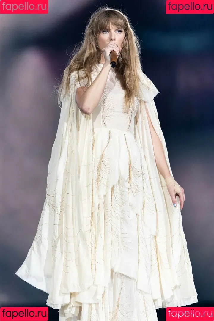 Taylor Swift Onlyfans Photo Gallery 