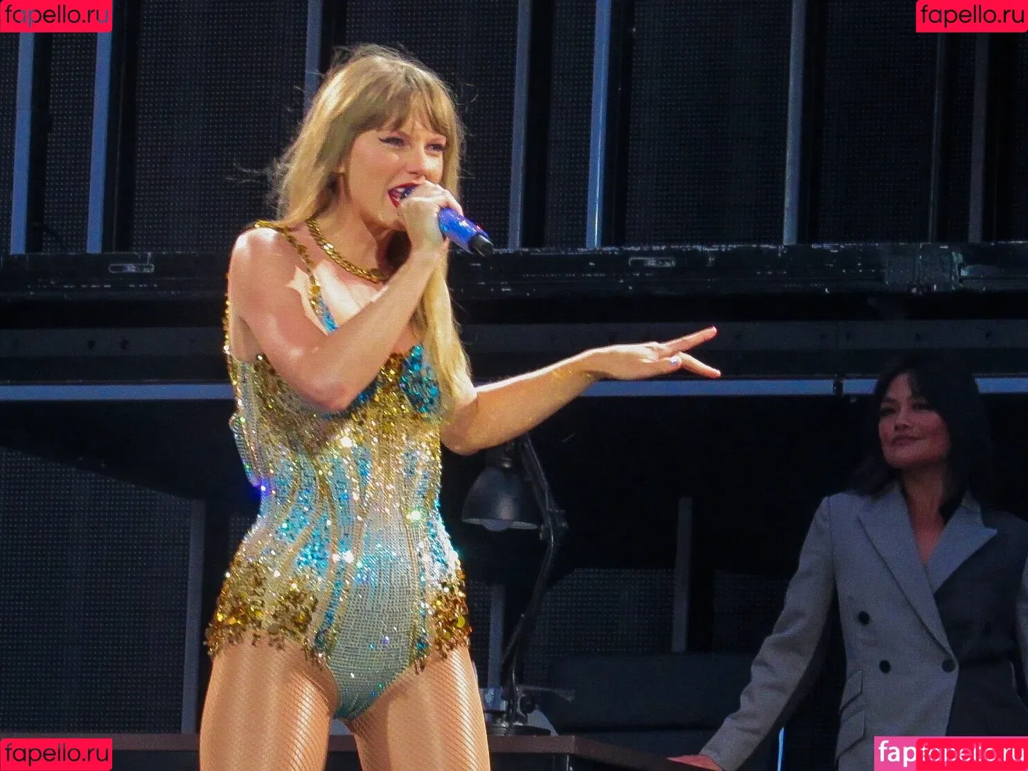 Taylor Swift Onlyfans Photo Gallery 