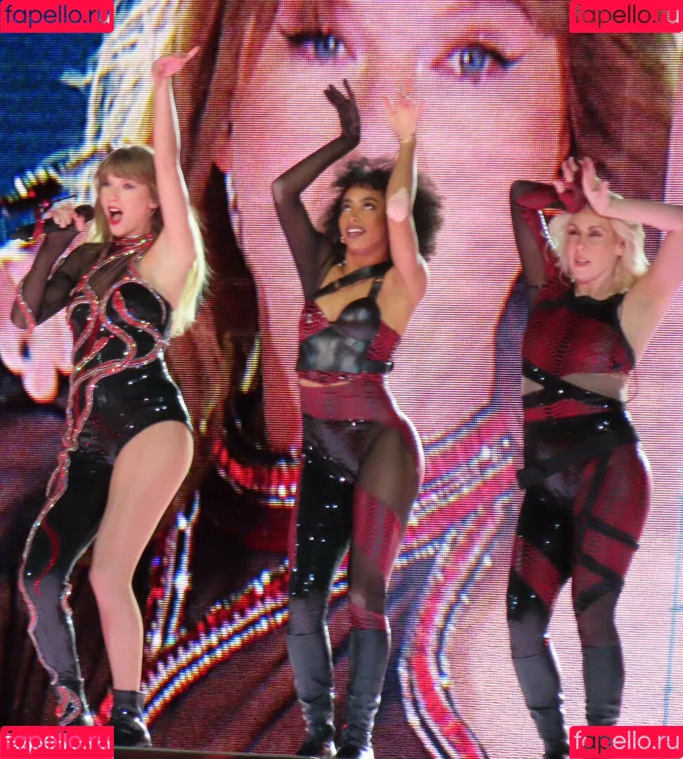 Taylor Swift Onlyfans Photo Gallery 