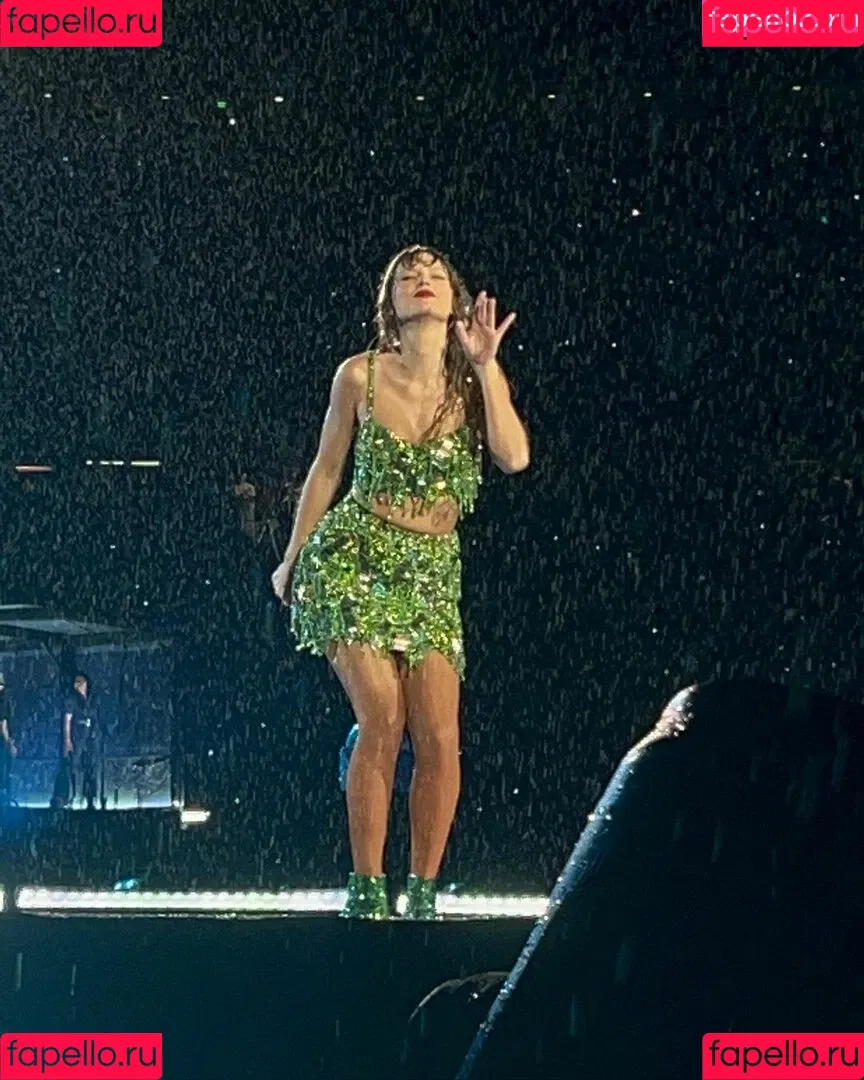 Taylor Swift Onlyfans Photo Gallery 