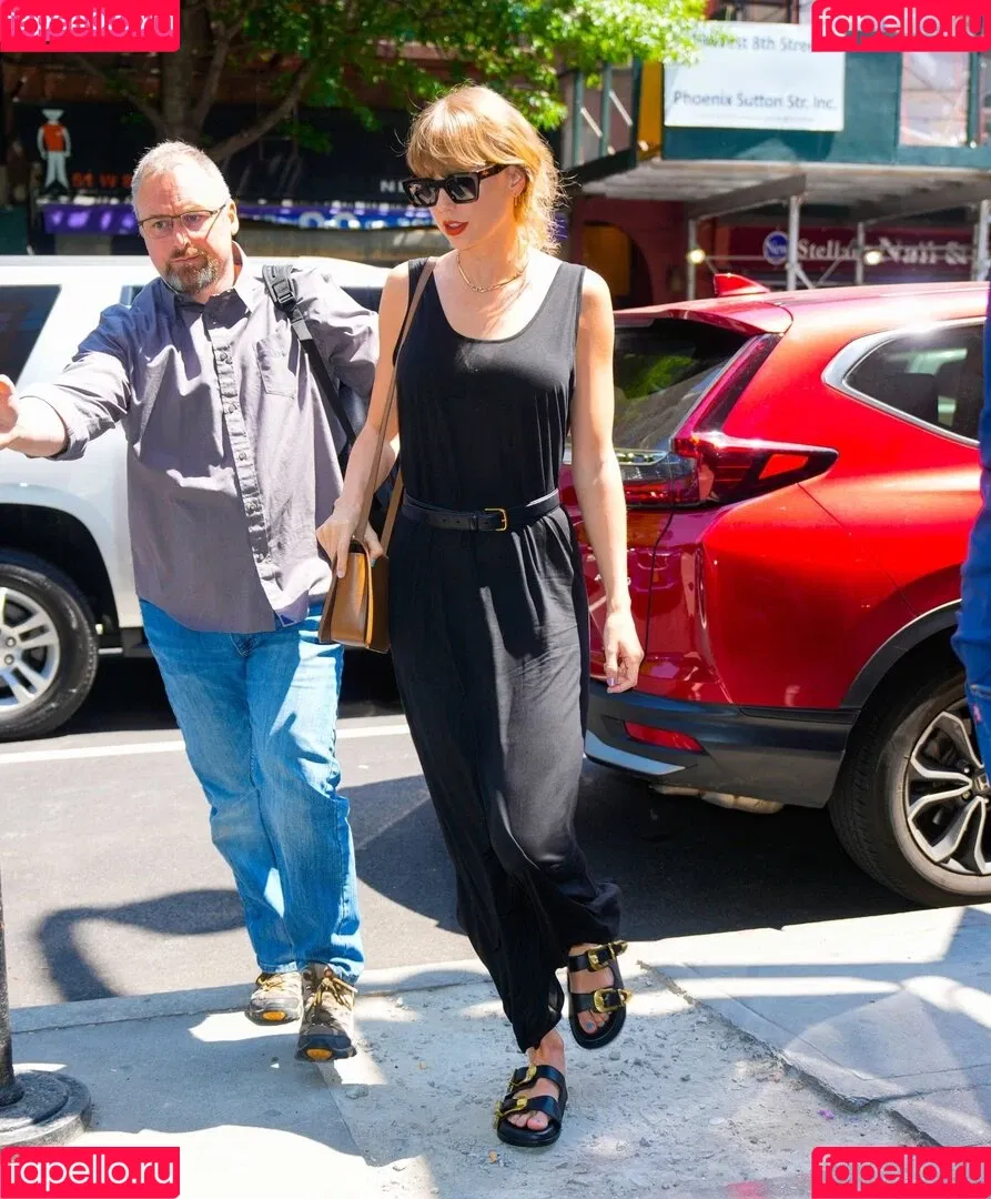 Taylor Swift Onlyfans Photo Gallery 
