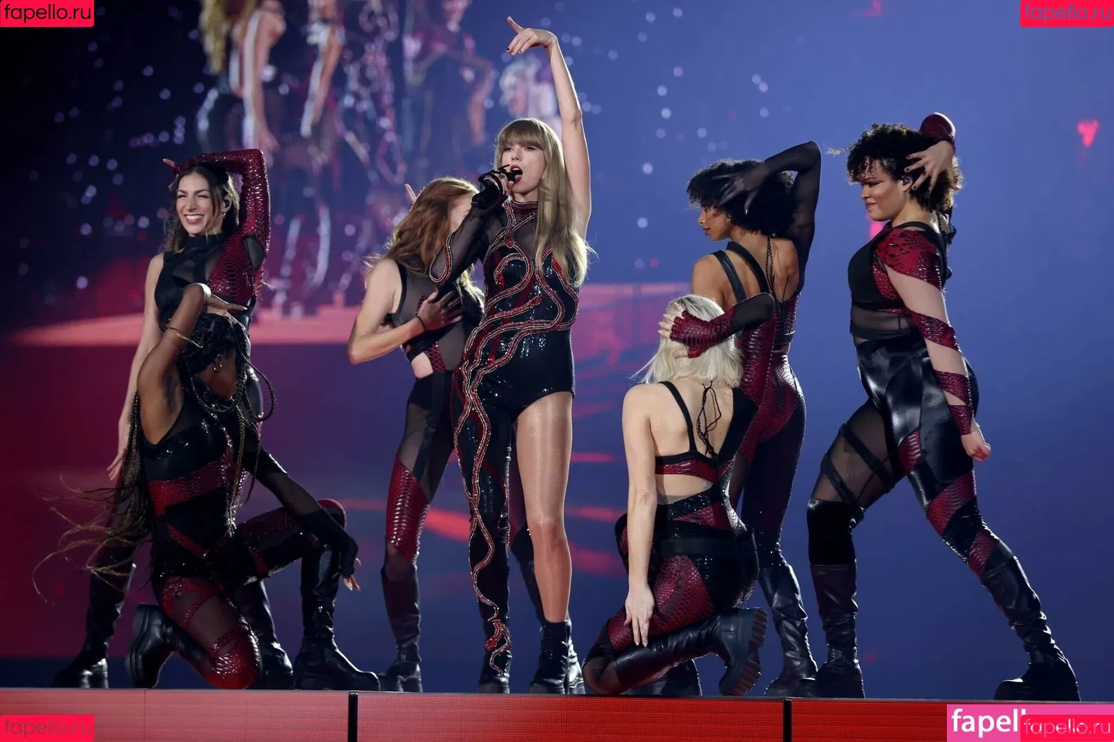 Taylor Swift Onlyfans Photo Gallery 